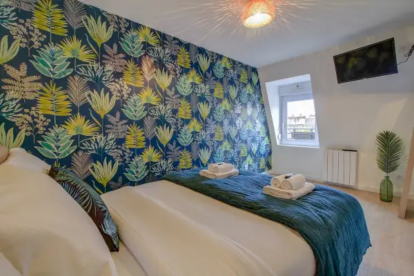 Aménagement et décoration style Jungle type Airbnb