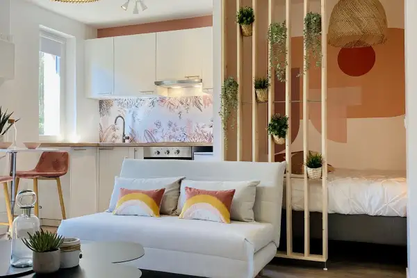 Rénovation d’un appartement aux tons chauds et contemporains