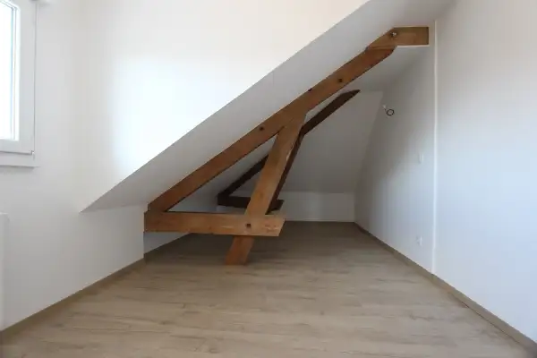 Rénovation et aménagement de combles de 70m², maison individuelle