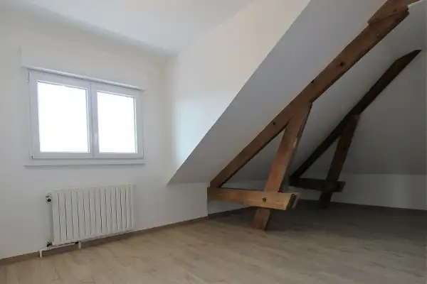 Rénovation et aménagement de combles de 70m², maison individuelle