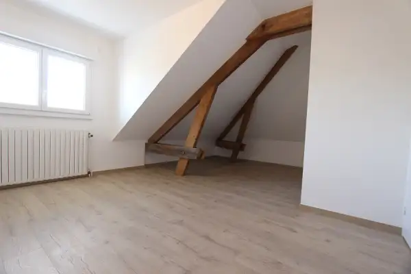 Rénovation et aménagement de combles de 70m², maison individuelle
