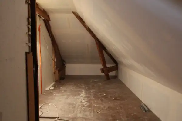 Rénovation et aménagement de combles de 70m², maison individuelle