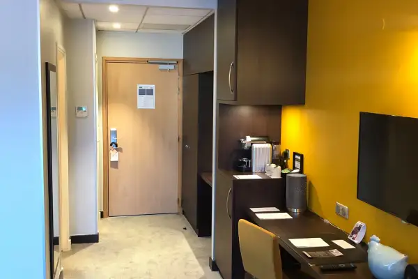 Rénovation Suite Hotel 4* Le Richebourg - Rénovation d’une suite au style contemporain solaire