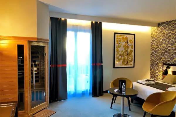 Rénovation Suite Hotel 4* Le Richebourg - Rénovation d’une suite au style contemporain solaire