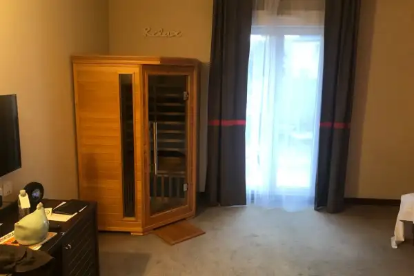 Rénovation Suite Hotel 4* Le Richebourg - Rénovation d’une suite au style contemporain solaire