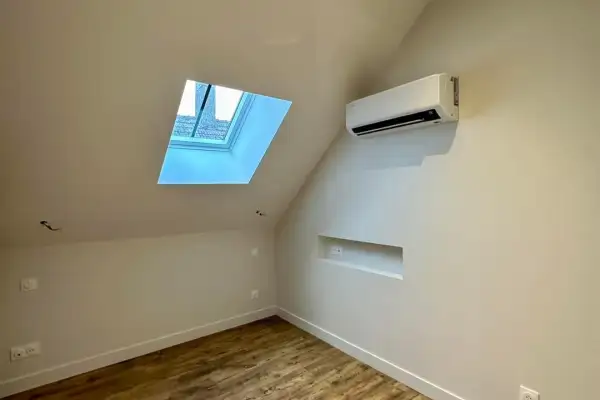 Rénovation totale d'une grande en Intérieur contemporain