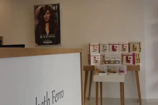 Salon de Coiffure - Elisabeth Ferro