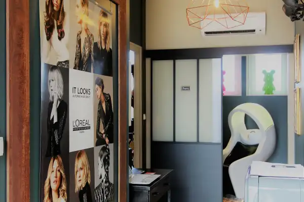 Salon de Coiffure - L’Atelier By Etienne K