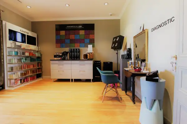 Salon de Coiffure - L’Atelier By Etienne K