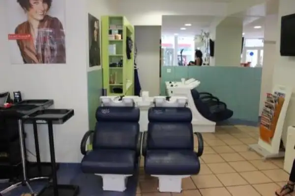 Salon de coiffure - l'Atelier de Julien