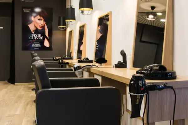 Salon de coiffure - l'Atelier de Julien