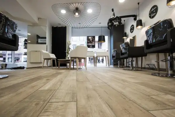 Salon de coiffure - l'Atelier de Julien