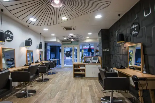 Salon de coiffure - l'Atelier de Julien