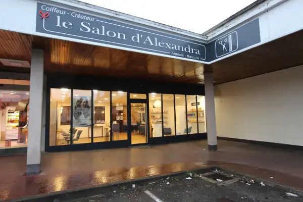 Salon de coiffure – Le salon d’Alexandra
