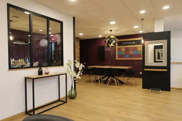 Salon de coiffure – Le salon d’Alexandra