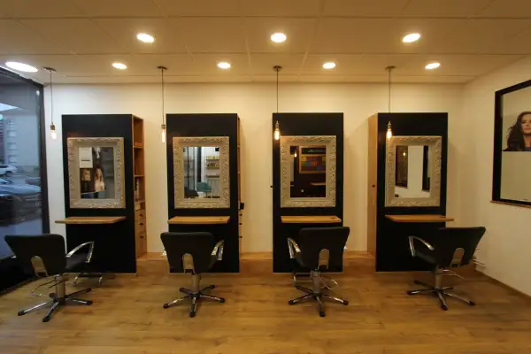 Salon de coiffure – Le salon d’Alexandra