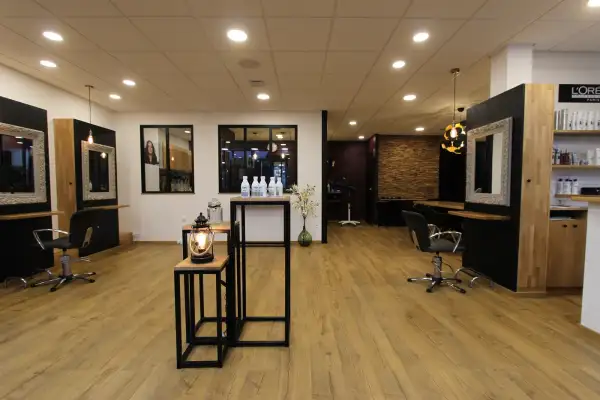 Salon de coiffure – Le salon d’Alexandra