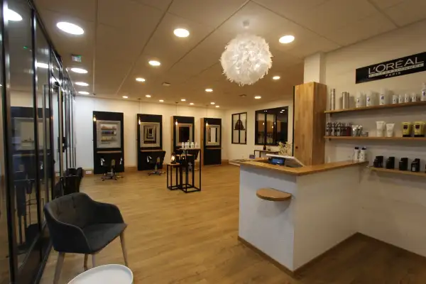 Salon de coiffure – Le salon d’Alexandra