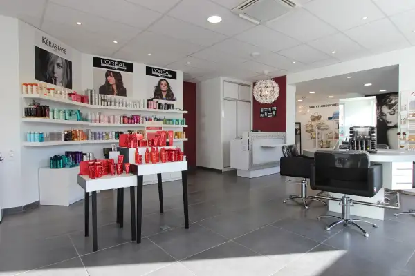 Salon de Coiffure – L’Essentiel
