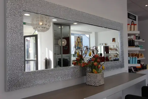 Salon de Coiffure – L’Essentiel