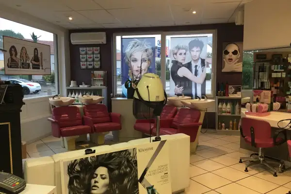 Salon de Coiffure – L’Essentiel
