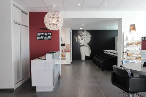 Salon de Coiffure – L’Essentiel