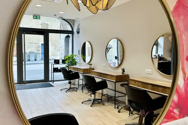 Salon de Coiffure - "Secret d'Couleur"